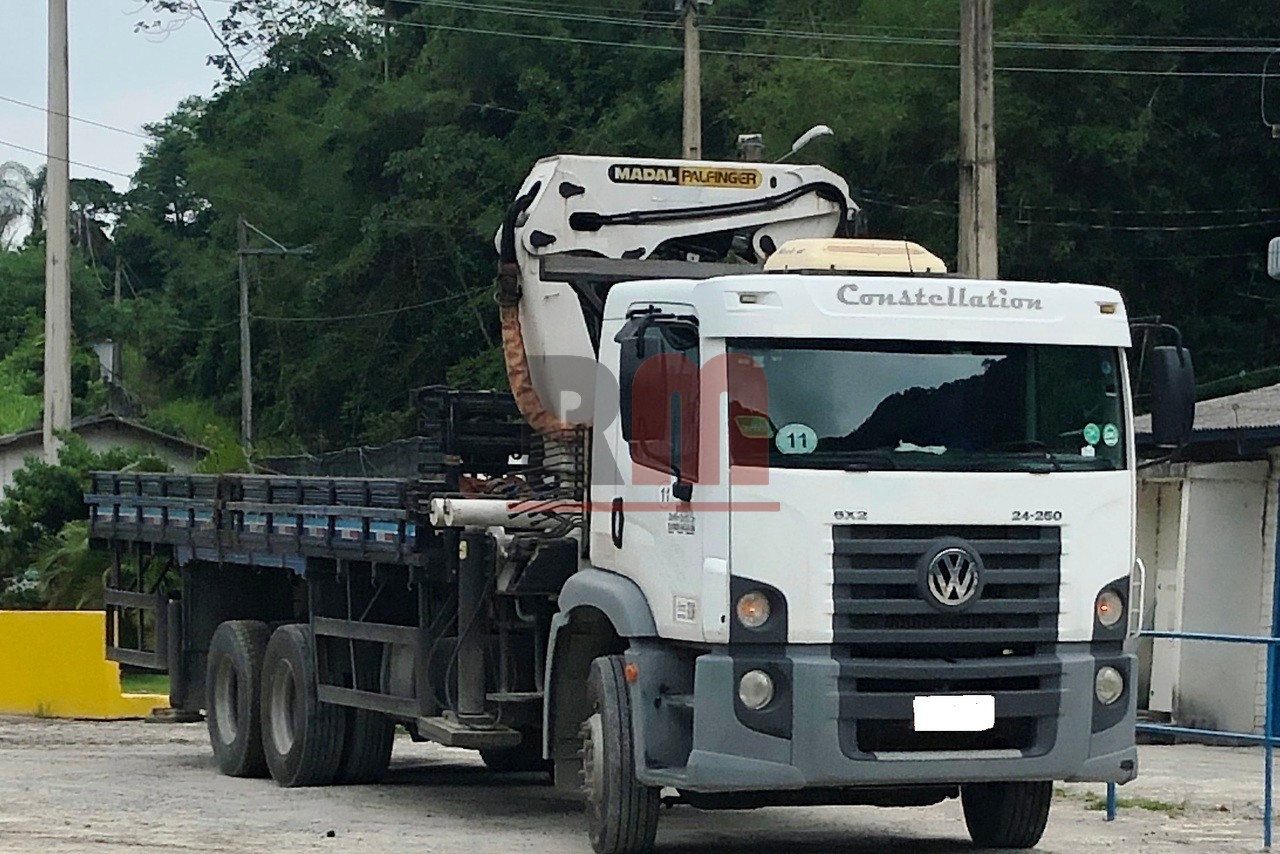 VOLKSWAGEN 24 250 2012