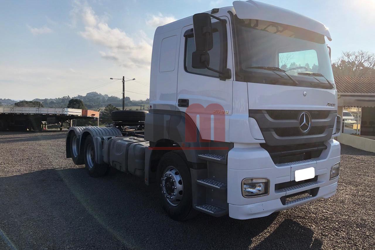 MERCEDES BENZ MB2544 2012