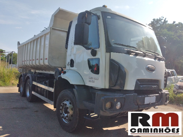 FORD CARGO 2629 6X4 2014