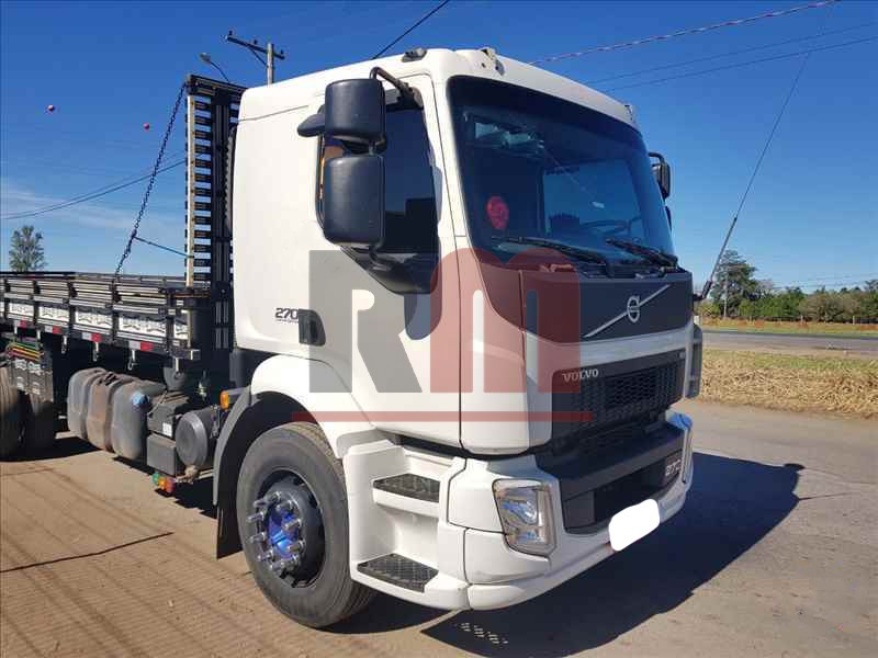 VOLVO VM 270 2019