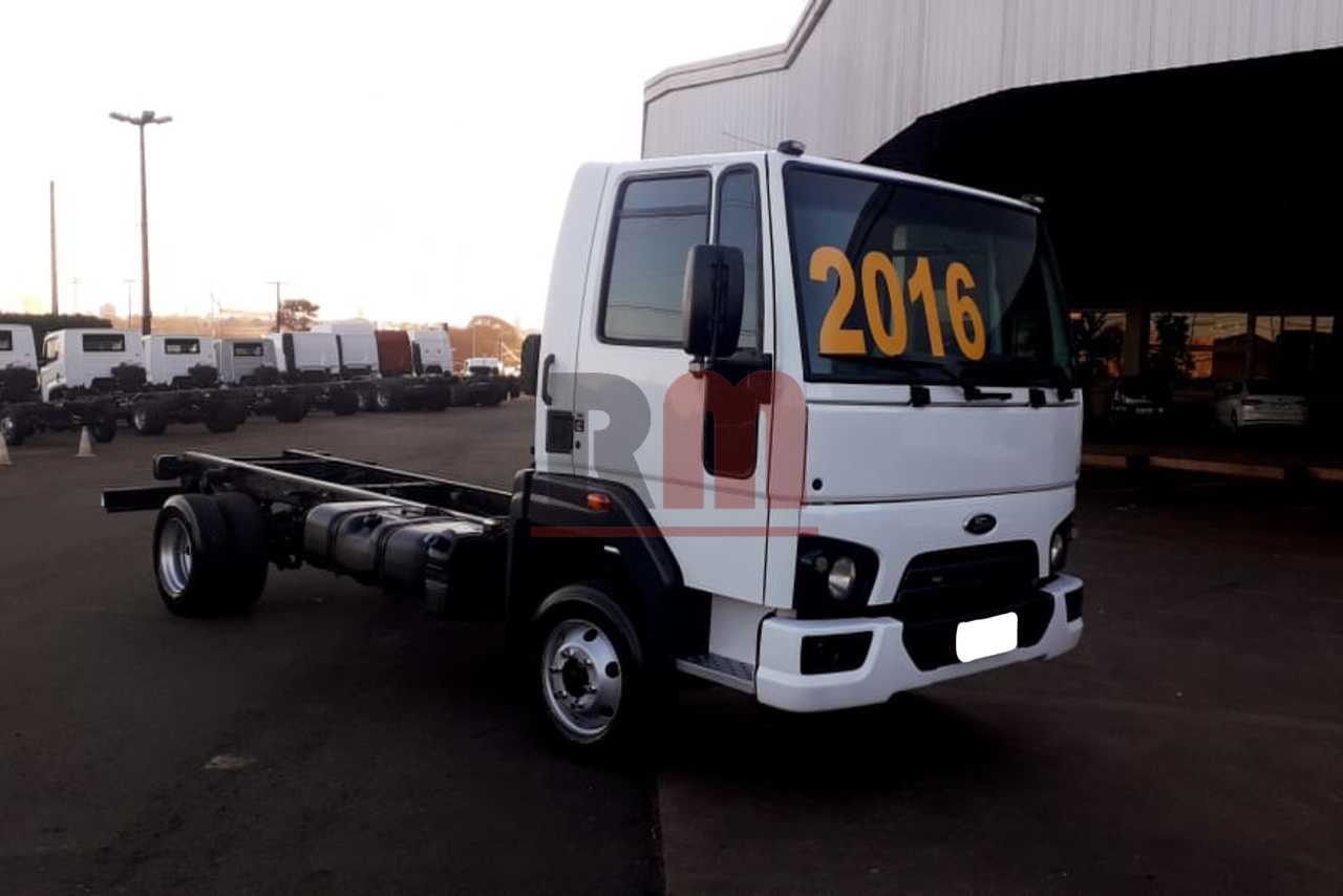 FORD CARGO816 2016