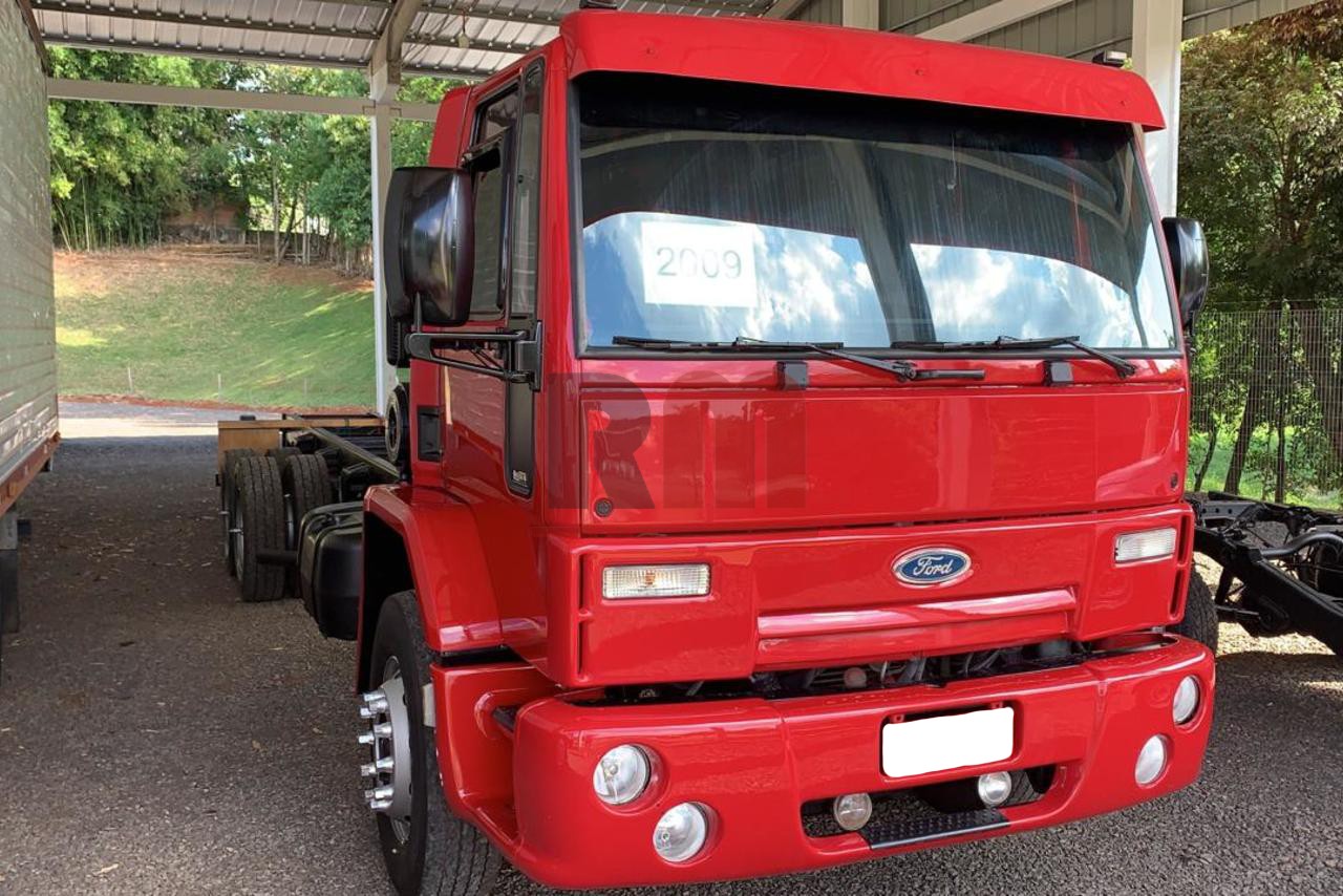 FORD CARGO 2422 2009